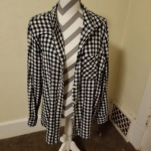 Old navy black and white plaid button down shirt.